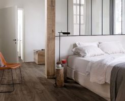 Bruine houten vloer Bruine houten vloer