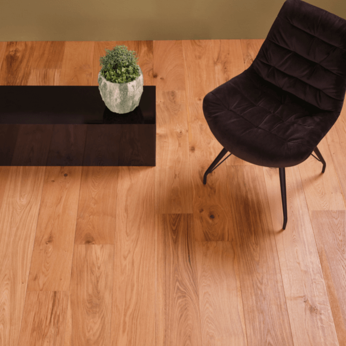 Doe-het-zelf schuren en lakken van een lamelparketvloer (3)