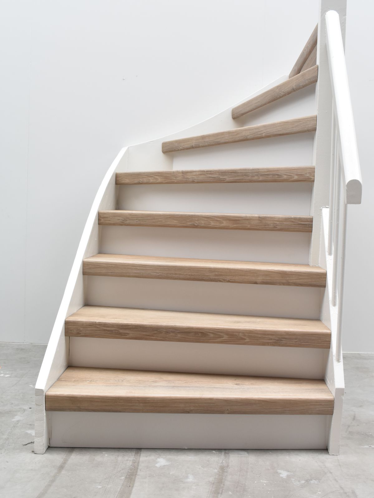 Complete traprenovatieset beige Complete traprenovatieset beige