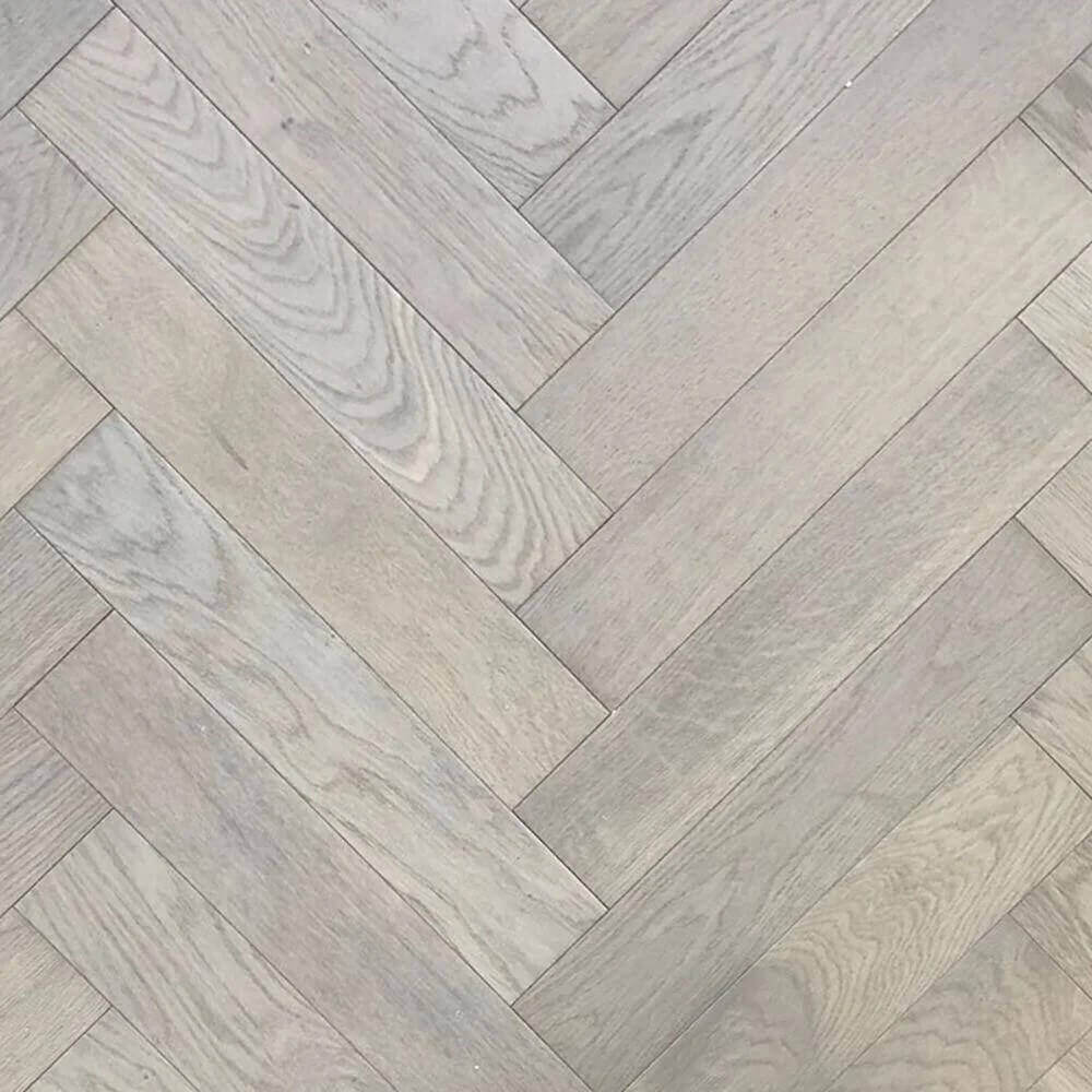 visgraat-parket-vloer-massief