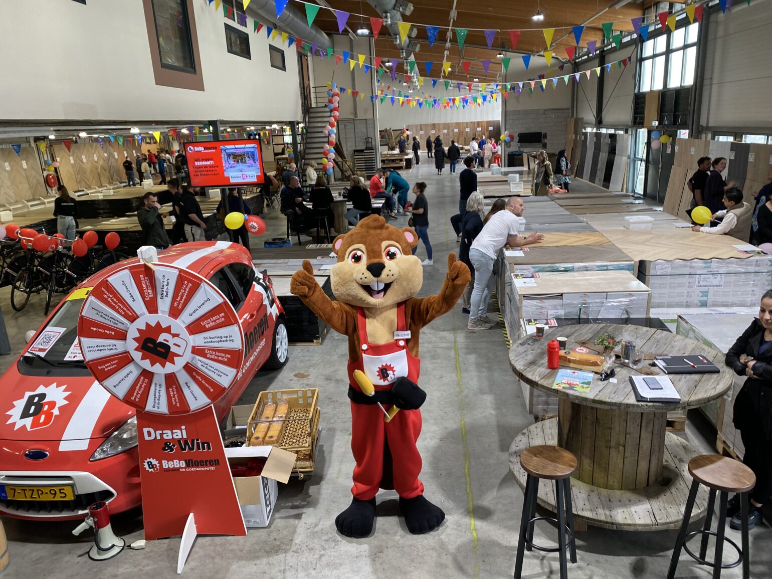 Bobbie de mascotte van BeBo Bobbie de mascotte van BeBo