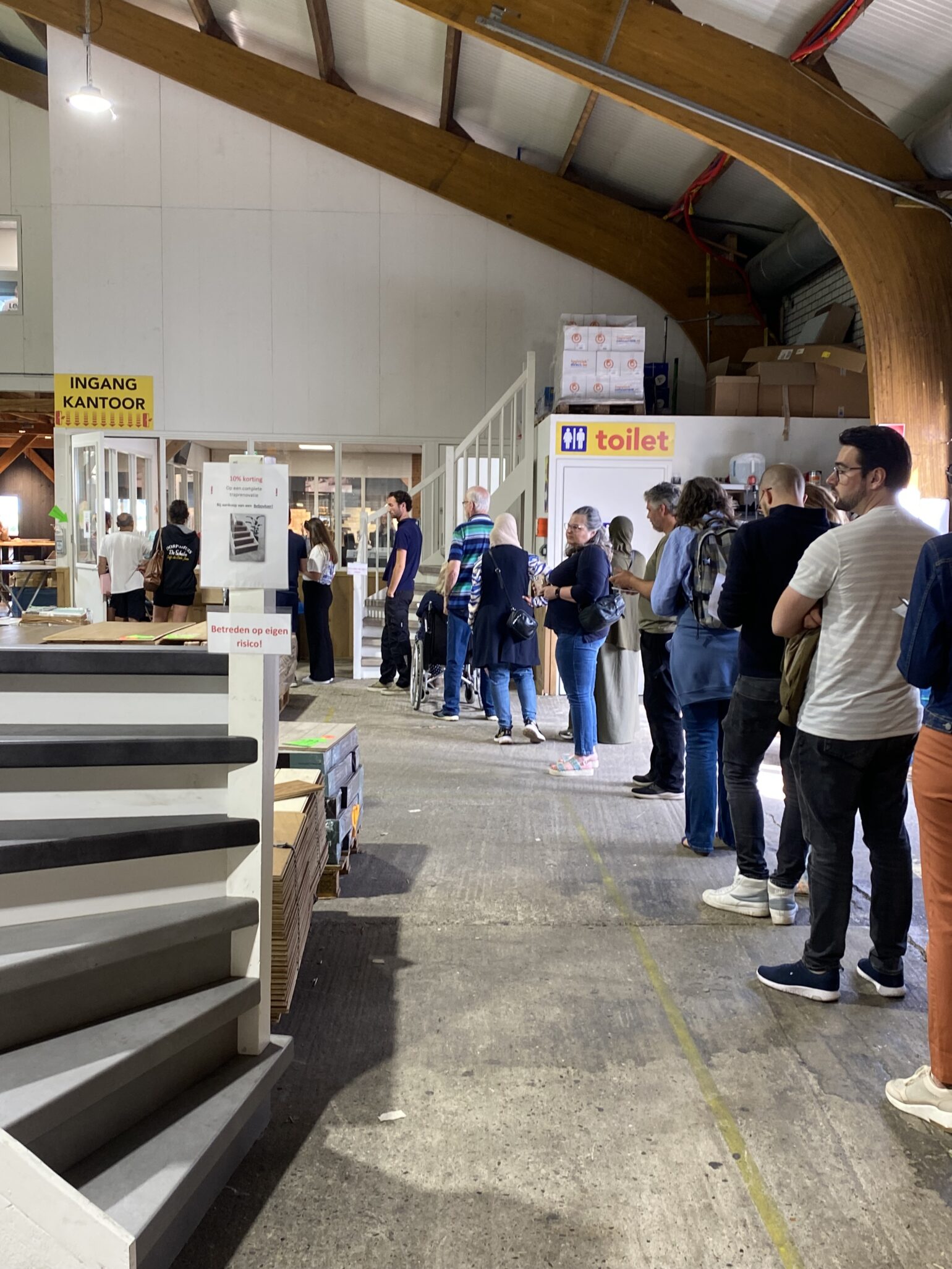 Klanten showroom Vriezenveen Klanten showroom Vriezenveen