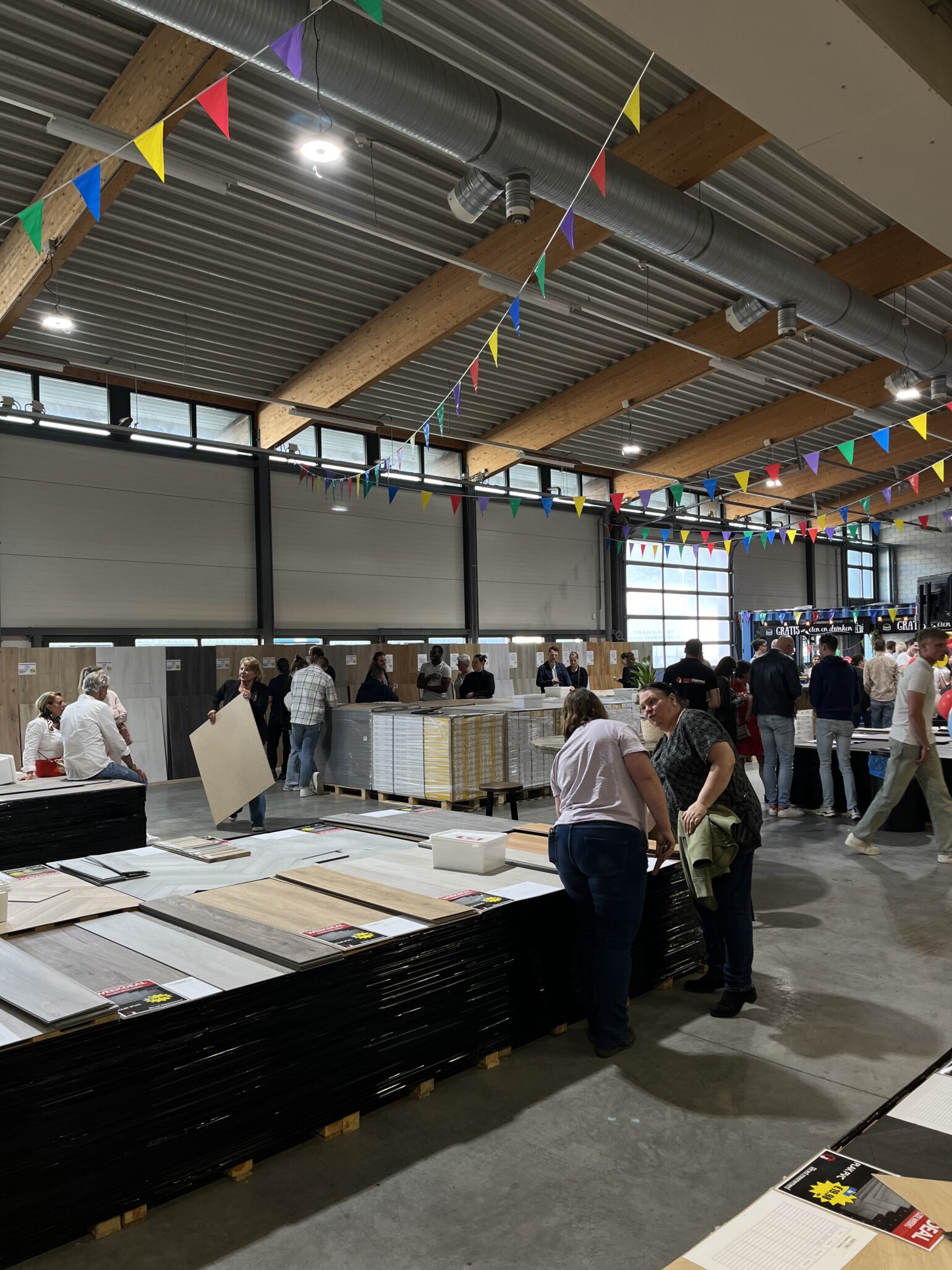 Bezoekers showroom Etten-Leur Bezoekers showroom Etten-Leur