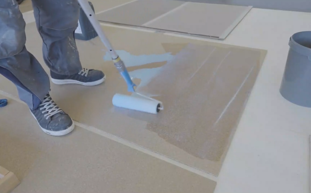 Aanbrengen primer 360 Aanbrengen primer 360